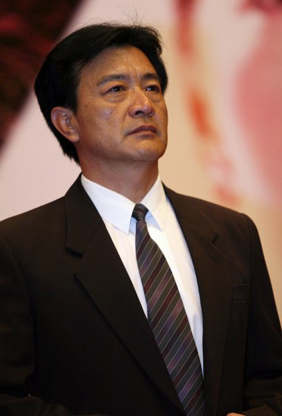 图文:《青藏线》大会堂首映--主演周里京