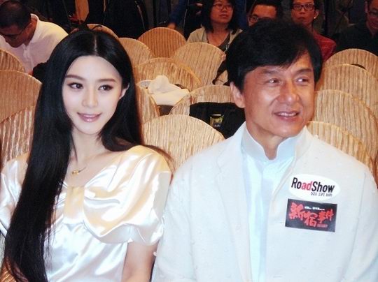 范冰冰素颜讲述 新宿事件 才情动香江 组图 手机新浪网 范冰冰素颜讲述 新宿事件 才情动香江 组图 手机新浪网