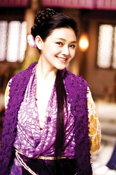 大s《龙凤店》扮凤姐 谈恋爱不注重身份(组图)