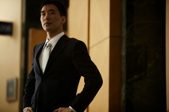 黄立行精准演绎投行金领称有意转型(组图)