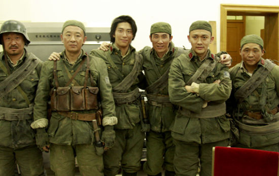 《金陵十三钗》全球首映 聂远将买票支持(组图)