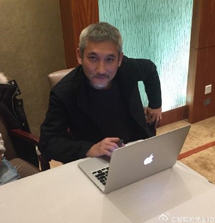 徐克首次微访谈 赞林更新陈晓喜剧天赋