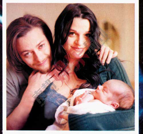 今天的福隆事业一般，身材走样，好在家庭幸福。