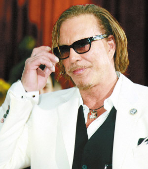 米基-洛克凭《摔跤手》提名了奥斯卡最佳男主角