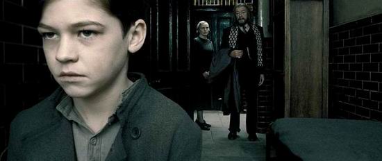 小伏地魔的邪恶眼神