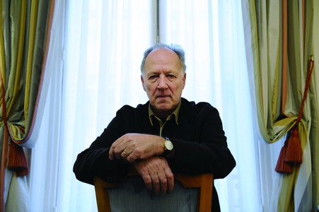 被选为60岁庆生的柏林电影节的评委会主席，赫尔佐格自己也感到很惊讶，因为上一次来柏林电影节还是25年前的事