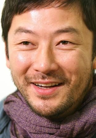 浅野忠信新片 这样就好 全裸上镜演漫画家 手机新浪网 浅野忠信新片 这样就好 全裸上镜演漫画家 手机新浪网