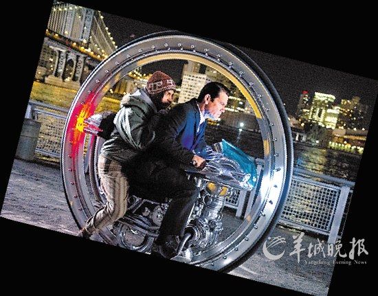 青年版K救下外星人格里芬