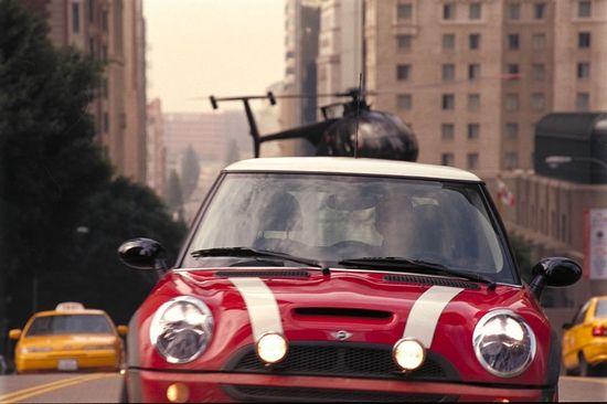 电影《偷天换日》被观众称为mini cooper的定制片,据介绍,电影播出后