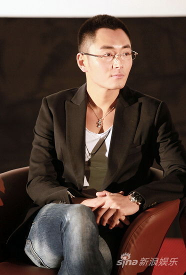 李东学亮相北京电影节