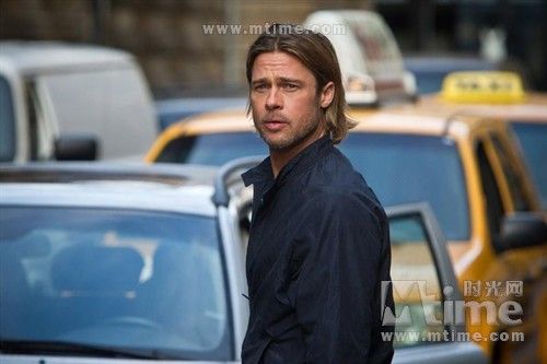 《末日之战》由布拉德·皮特主演并担任监制