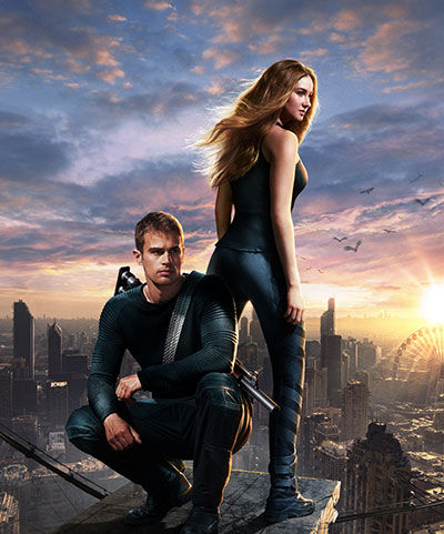 《分歧者》海报