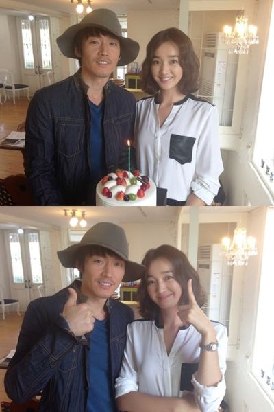 张赫秀爱晒纪念照