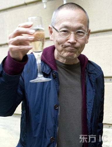 华裔导演喜获王颖西班牙电影节金贝壳奖(组图)_影音娱乐_新浪网