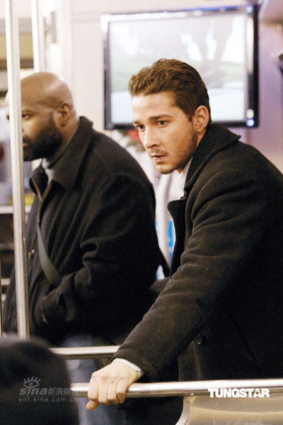 希安-拉博夫人气力撑悬疑片《鹰眼追击》(组图)