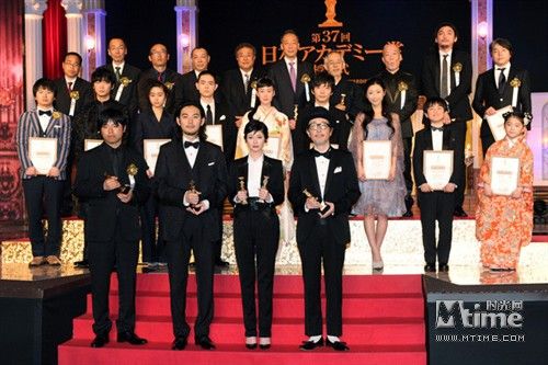 全体获奖者大合影