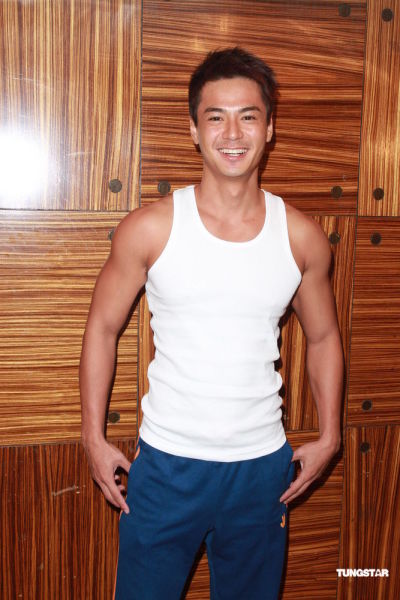 艺人罗仲谦否认卷入淫照案 称裸照是工作照(图)