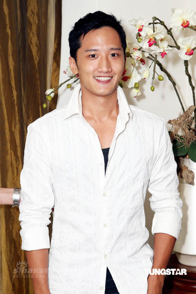 在《色,戒》中饰演学生的演员柯宇纶等人和"汉奸"樊光耀