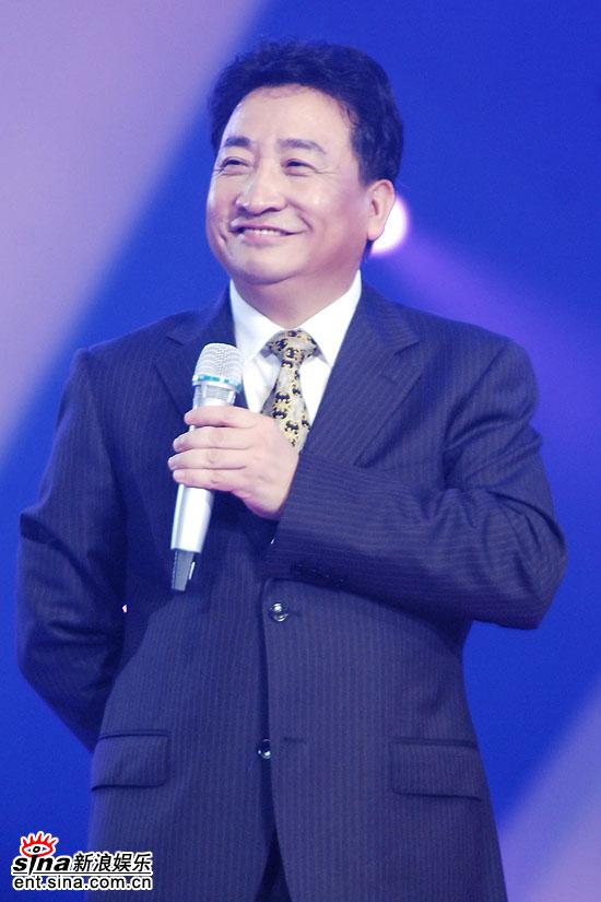 姜昆开心做主持