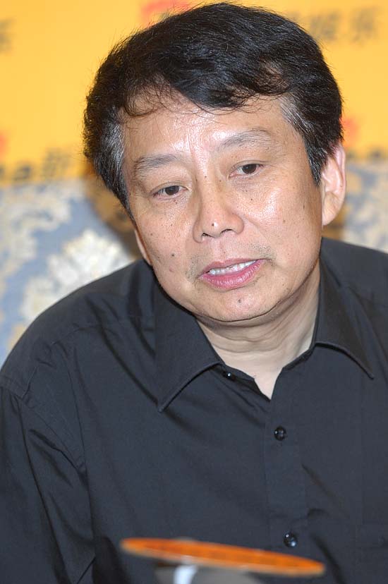 图文:《投名状》主创聊天--黄建新谈创作感受