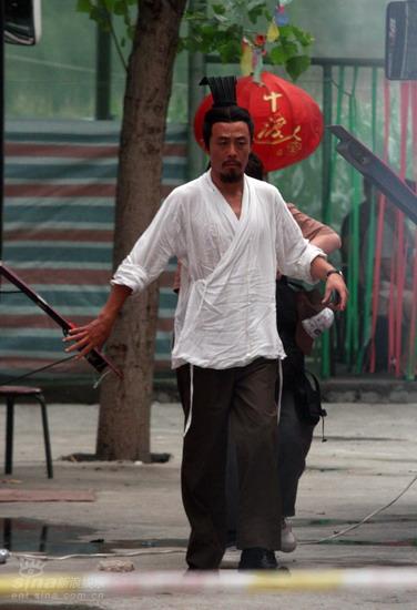 《赤壁》众星战酷暑