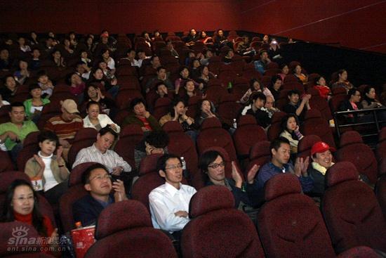 图文彩票也疯狂首映首映现场高朋满座