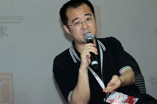图文:新浪潮论坛第二场-《经济观察报》副总编辑 张京华