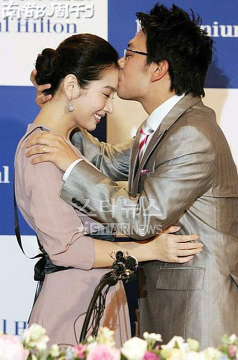 李敏英遭遇家庭暴力 2006年底电影演员李敏英"带球"下嫁李灿的幸福