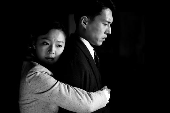 《特殊争夺》:一台四轮驱动的车