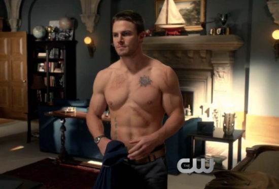 cw的《绿箭侠》剧照