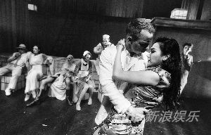 《诱惑者日记》讲述了约翰尼斯（彼得·赞得森饰）勾引一位名叫科迪莉亚的小姐（杨子奕饰）后又将其抛弃的故事