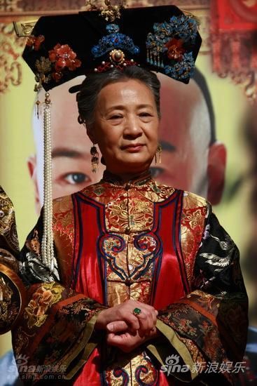 《铁齿铜牙纪晓岚》太后尊贵无比