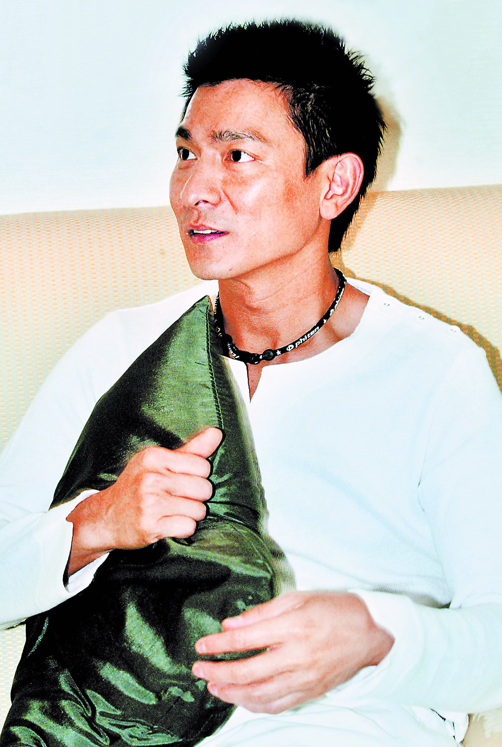 “我觉得其实音乐的本质是没有变的，做得好的音乐仍然是很有市场的。”