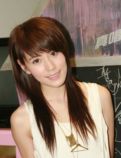 关心妍前男友爱长腿导致分手降低条件选矮男