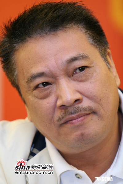 吴孟达诉说和周润发周星驰恩怨