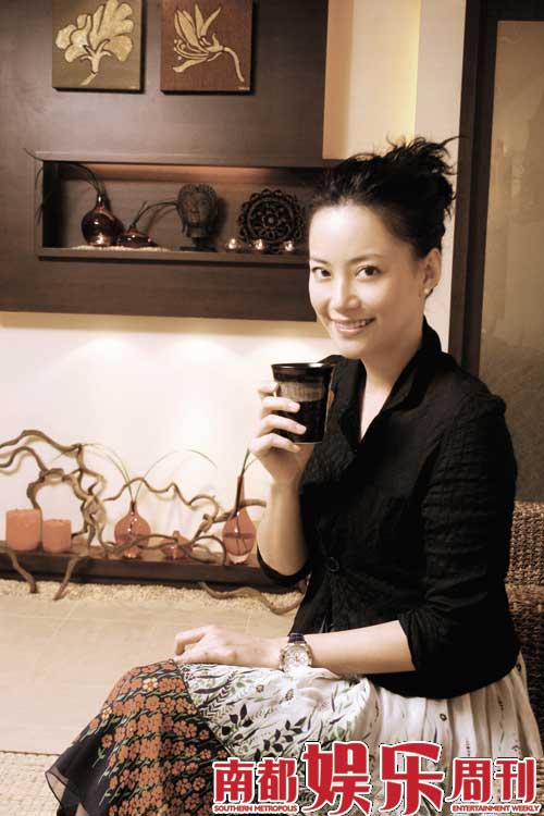 霍汶希畅谈英皇16年