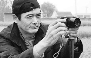 周润发已经开了两次个人黑白照摄影展