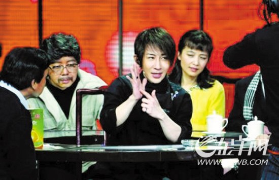 刘谦周围的“观众”被疑都是托儿