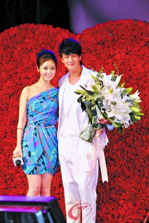 何润东发新专辑，林心如来助阵