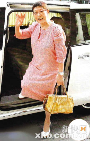 “星妈”凌宝儿