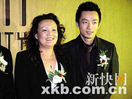 汪小菲和母亲张兰