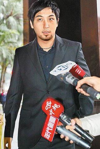 据台湾"中国时报"消息,台湾综艺节目主持人胡瓜的女婿李进良为洪姓