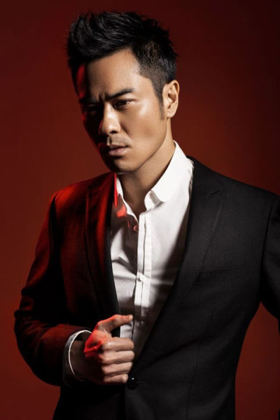 郑嘉颖有型有色