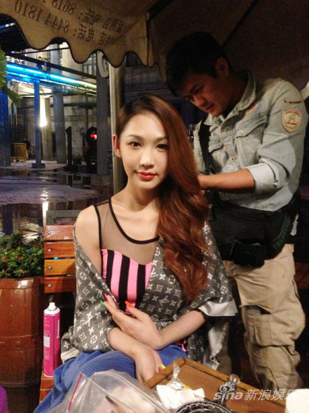 rose在新片中的造型