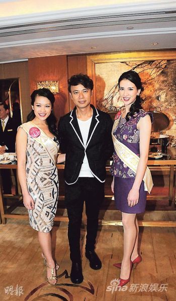 李克勤对来自三藩市的李嘉嘉（左）、蒙特利尔的黄婷丽（右）有何评价？