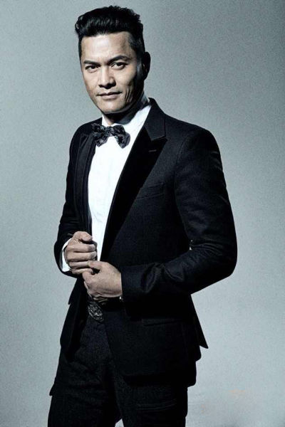 吕良伟星光耀东海 倾力亲为爱心大使