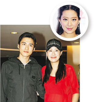 蔡加赞与汪诗诗前往医院探望汪圆圆（圆图）及女儿。