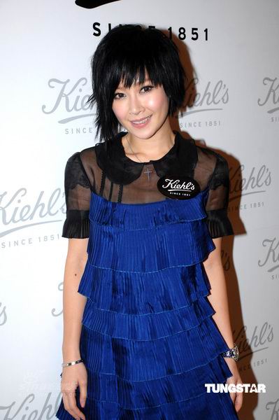 麦兆辉,施念慈,汪圆圆,戴可欣,赵式浩等,16日出席某品牌店庆祝派对