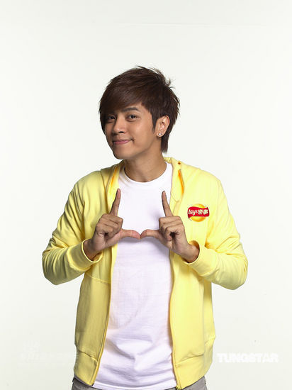 组图:罗志祥任"快乐代言人" 限量礼品送粉丝