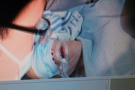 遇袭后被送往医院